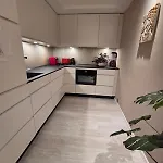 Apartment, Everything Close Апартаменты *