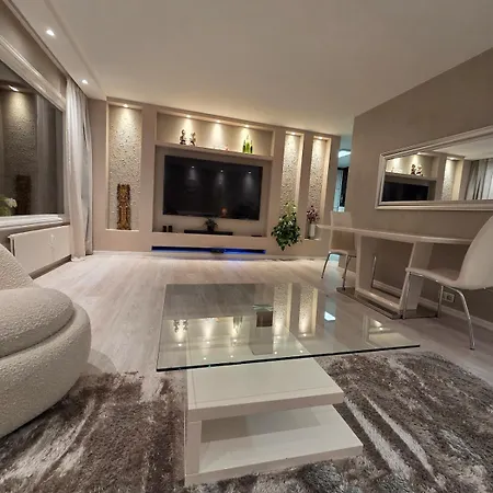 Apartmán Apartment, Everything Close